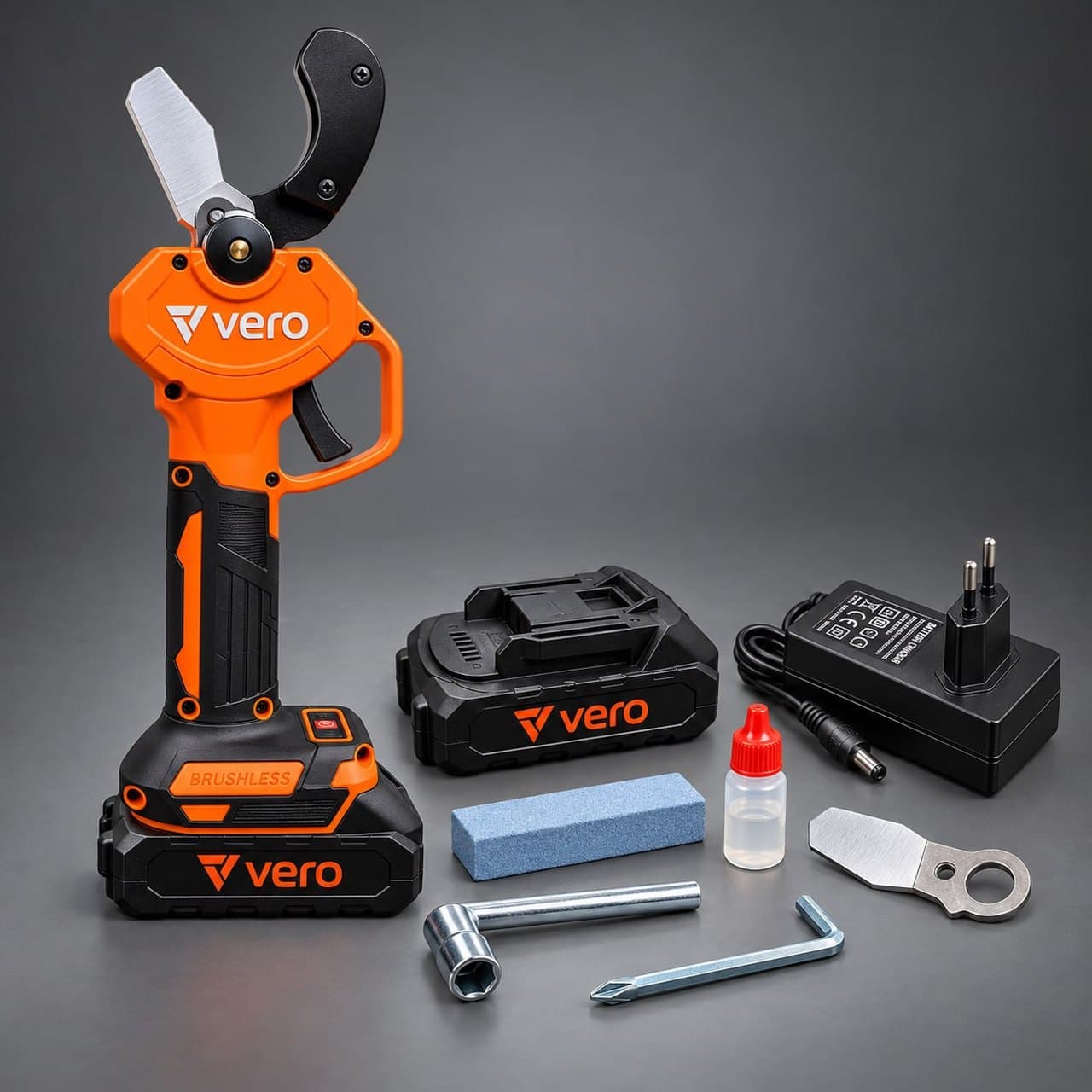 Cordless PPR pipe shears